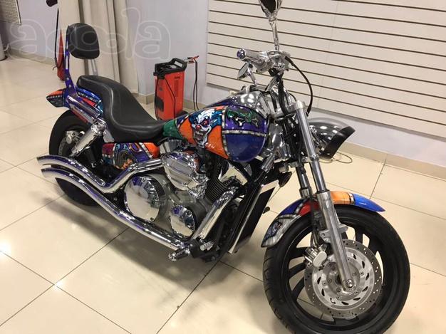 Продам мотоцикл honda VTX1300C7