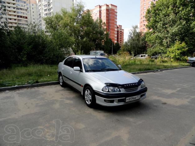 Toyota Avensis I