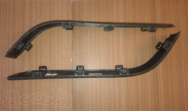 Молдинг (накладка) заднего бампера левая audi 80 B4 (91-94)