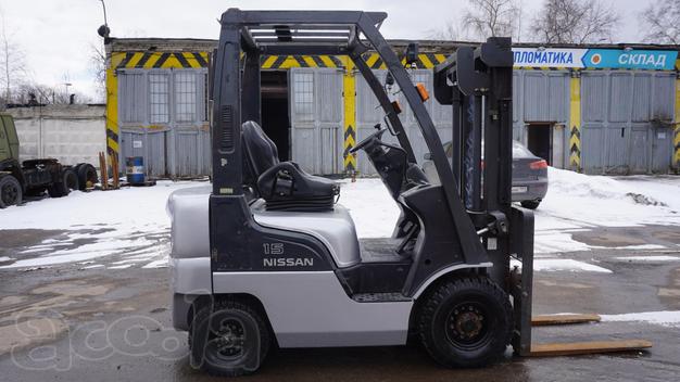Погрузчик вилочный дизель Nissan FL01A15U