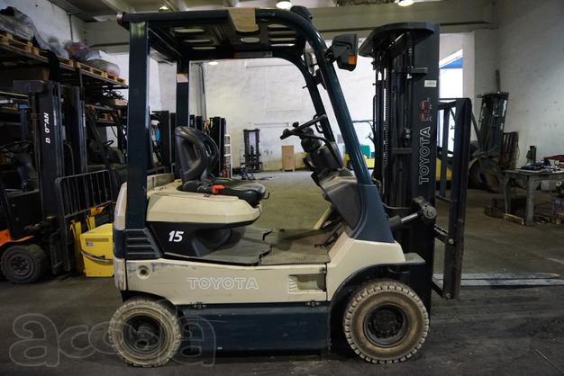 Автопогрузчик вилочный  Komatsu FG15T-20 2006