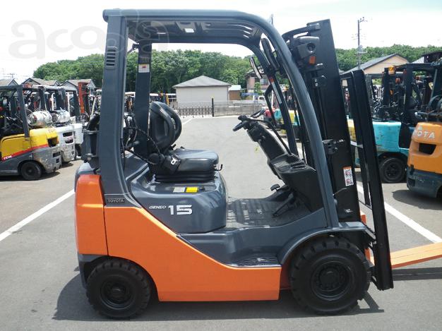 Автопогрузчик Toyota 02-8FG15 газобензин