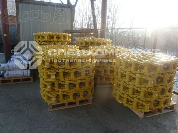 Цепи гусеницы гусянка лента Hyundai R210 R290 R320 Хёндай