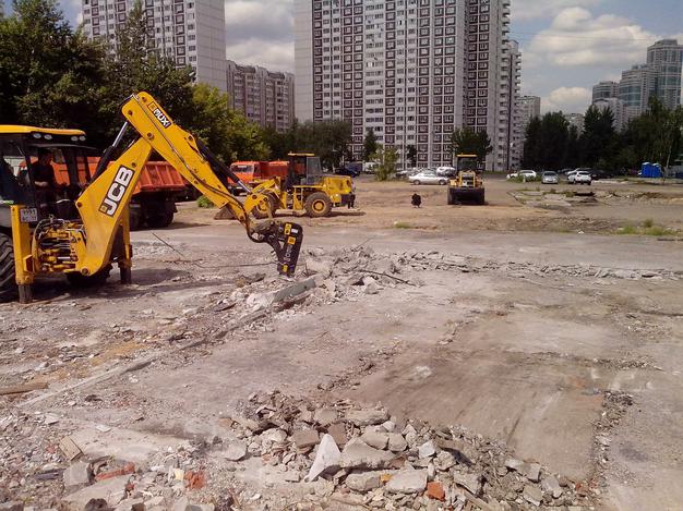 Возьму в аренду трактор