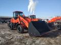 Фронтальный погрузчик MOLOT 300M