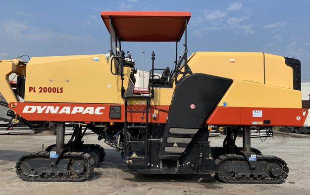 Фреза дорожная Dynapac PL2000LS (2006 год, с консервации, 680 моточасов)
