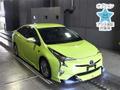 Лифтбек гибрид Toyota Prius кузов ZVW50 модификация S Touring Selection гв 2016