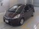 Хэтчбек гибрид Honda Fit Hybrid кузов GP1 модификация Smart Selection Fine Style гв 2013