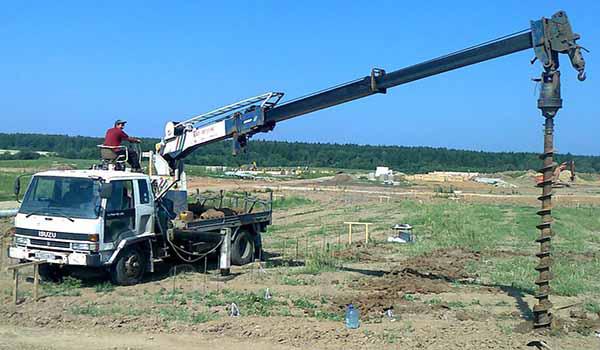 Услуги ямобура ГАЗ 66, Isuzu Forward