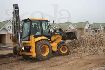 Аренда экскаватора погрузчика JCB с гидромолотом