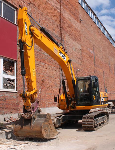 Аренда Гусеничного экскаватора JCB 220 объём ковша 1.2м3