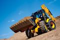 Предоставляем услуги и сдаем в аренду самосвалы и JCB экскаватор.