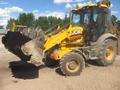 Свободный экскаватор погрузчик JCB 3CX.
