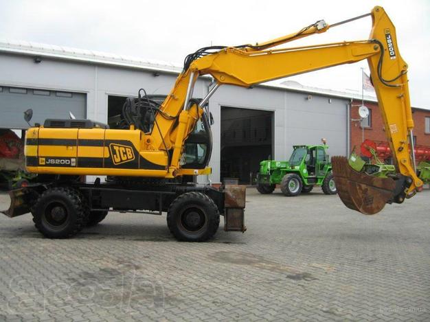 Аренда полноповоротного экскаватора JCB 200