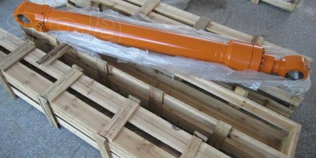 Гидроцилиндр рукояти Hitachi ZX200-3