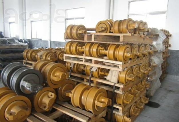 Каток опорный двубортный арктик. Caterpillar D9