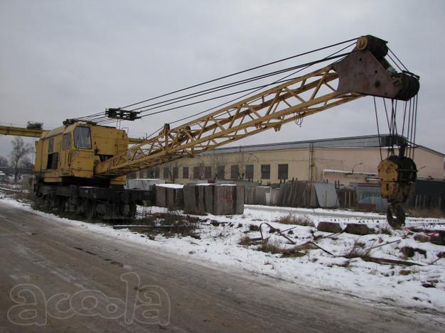 Продаётся кран на железнодорожном ходу КЖДЭ-25. Год выпуска 1993. Грузоподъёмность 25 тонн.