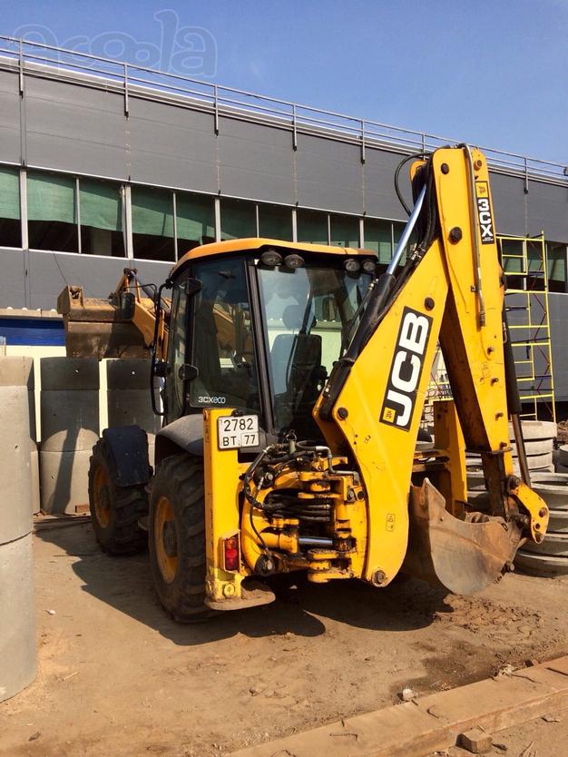 Аренда экскаватора погрузчика JCB 3CX / ковш / гидромолот / вилы