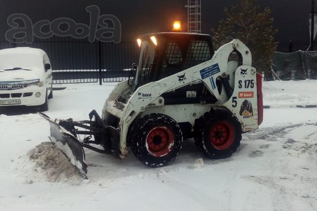 Аренда мини-погрузчика BobCat с отвалом