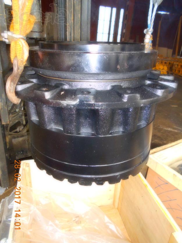 Редуктор хода без мотора  на CAT320DL