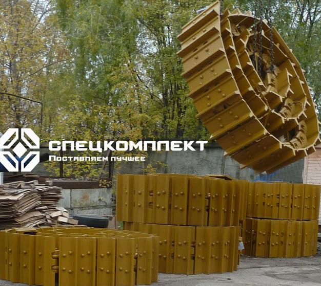Komatsu D275A-5 Гусеница в сборе 39x610