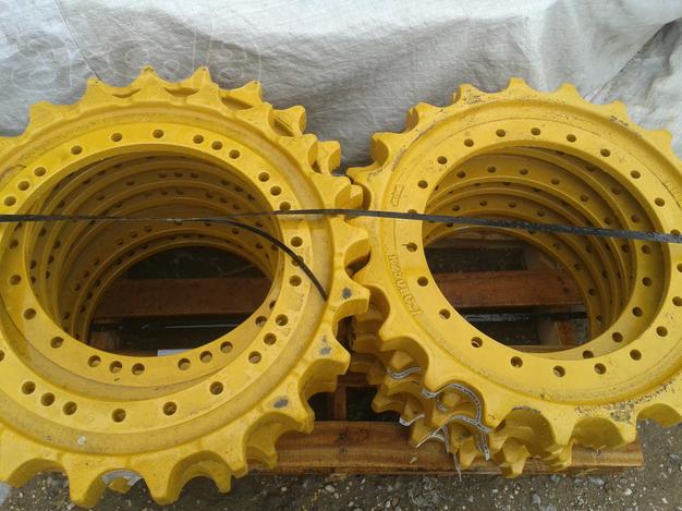 Звездочка для экскаватора Hitachi ZX120