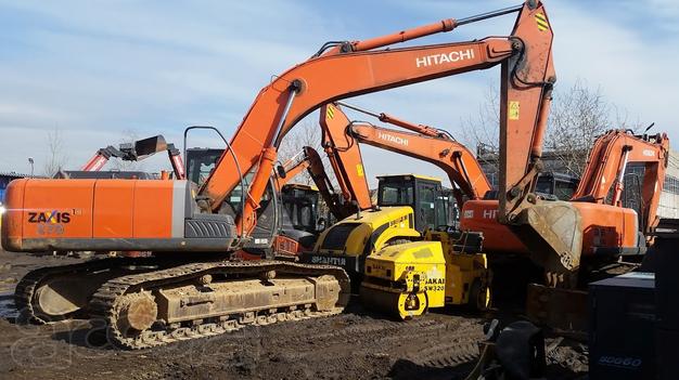 Экскаватор Hitachi ZX270