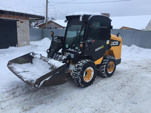 Срочно продаю погрузчик JCB ROBOT 225 eco