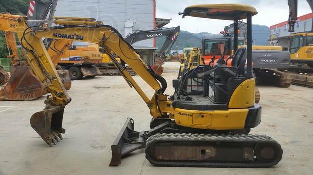 Komatsu PC 35 в аренду