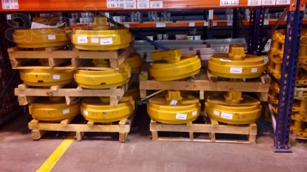 Колесо направляющее для экскаватора Komatsu PC300