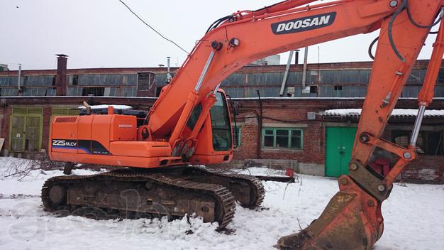 Аренда гусеничного габаритного экскаватора DOOSAN 225