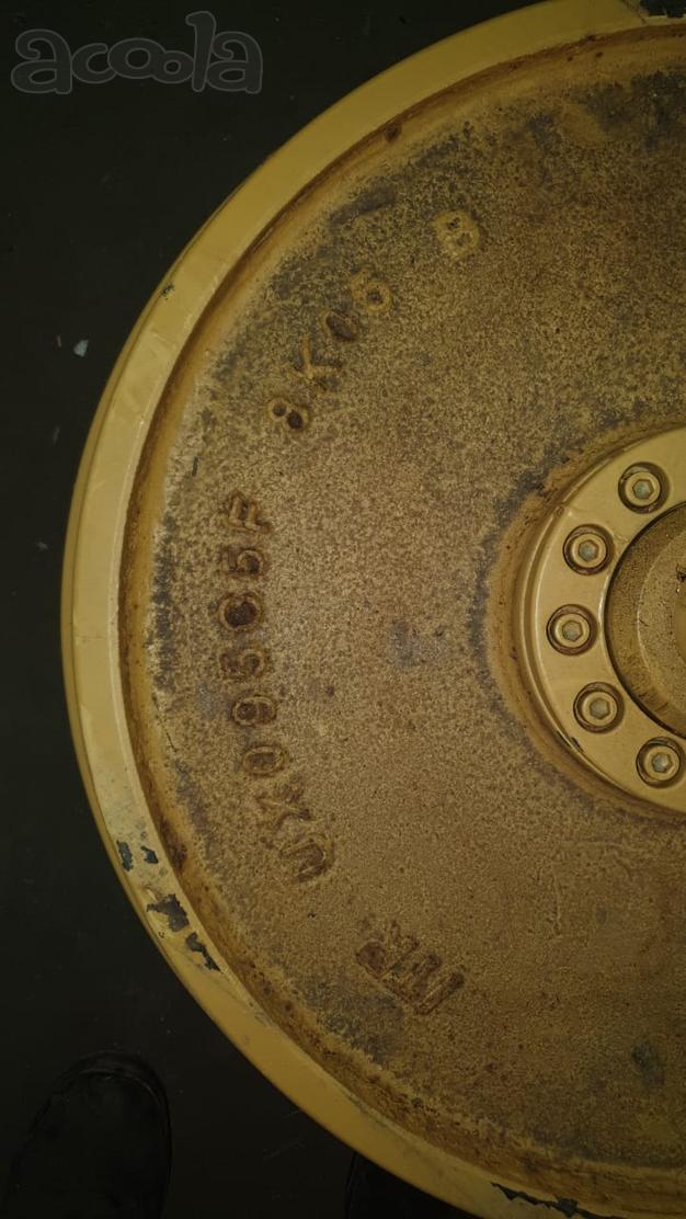Колесо направляющее UX095C5F для Caterpillar D6R