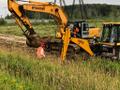 Свободны экскаватор погрузчик  TEREX и JSB