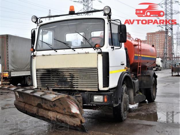 Поливомоечная коммунальная машина Коммаш КО-806-21 на шасси МАЗ-5337А2