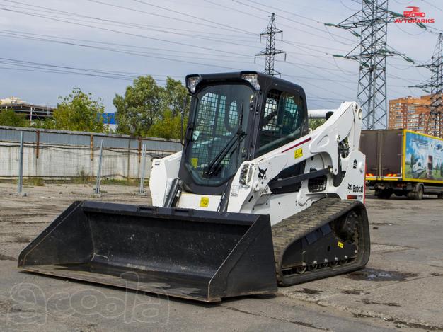 Гусеничный погрузчик BOBCAT T770
