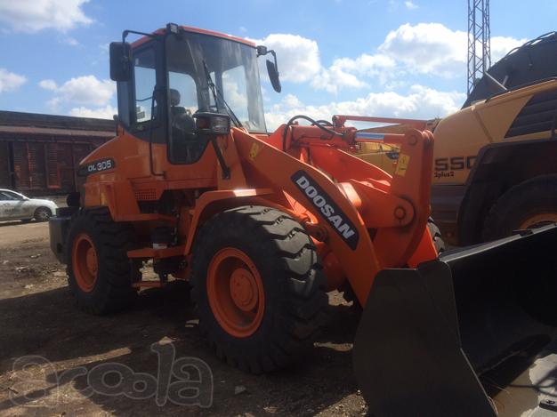 Новый фронтальный погрузчик Doosan DL305