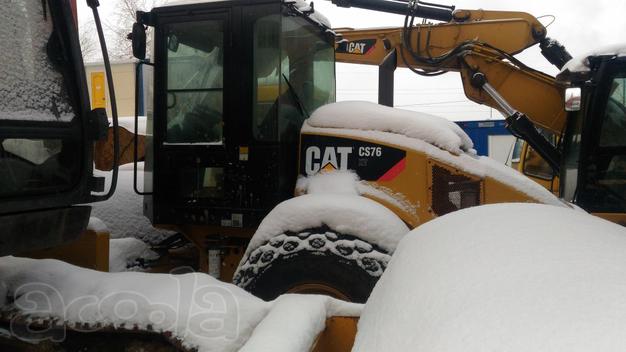 Аренда виброкатка Caterpillar CS76 XT
