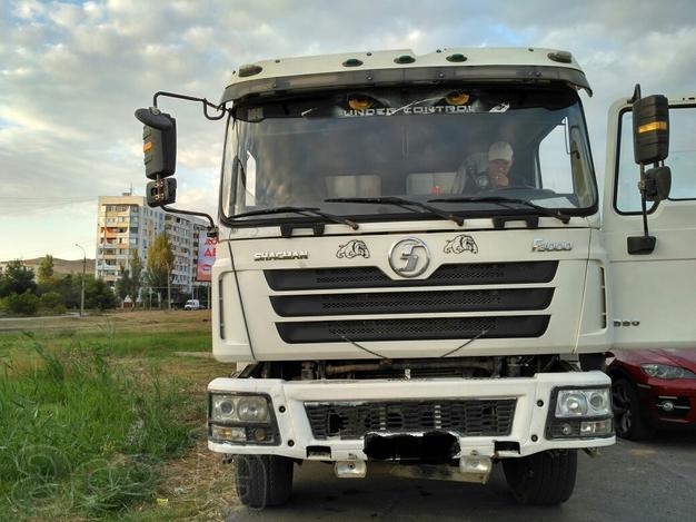 Продам самосвал HAXMAN 4x8 12 год