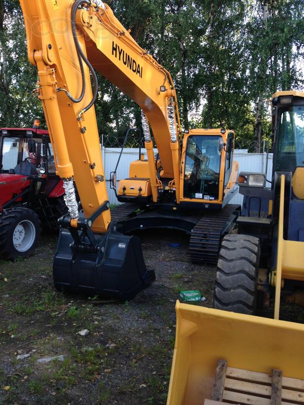 Экскаватор HYUNDAI R220LC-9S (торг)