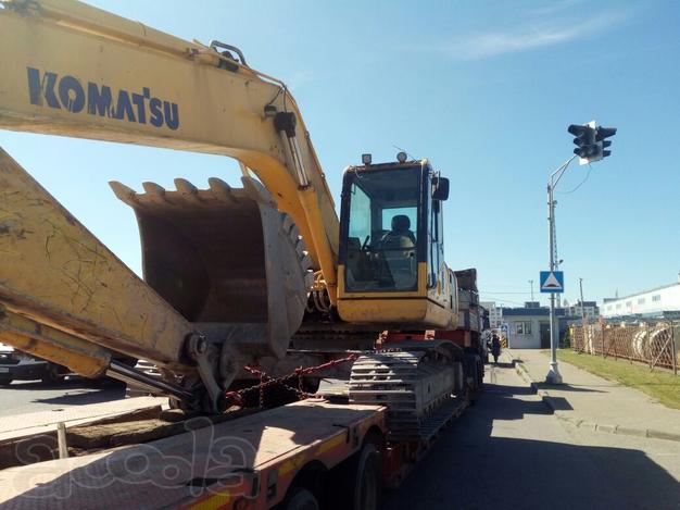 Продажа Экскаватор гусеничный Komatsu PC220-8 б/у (2013 г., 6164мч.)