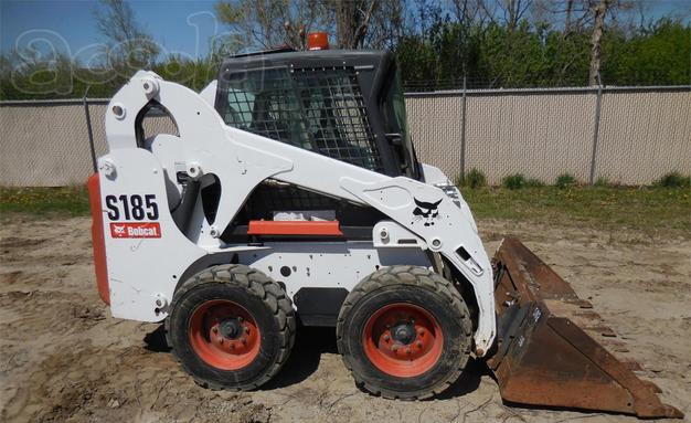 Продаю минипогрузчик Bobcat S185