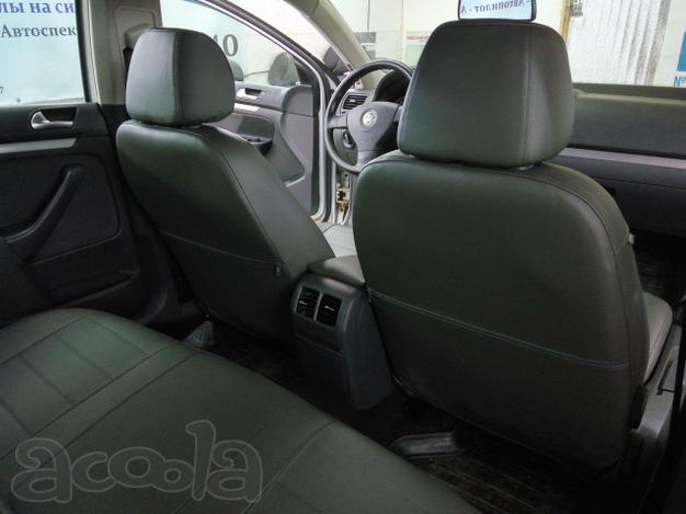 Модельные авточехлы из экокожи на Volkswagen Jetta 6 с 2010-2016г.