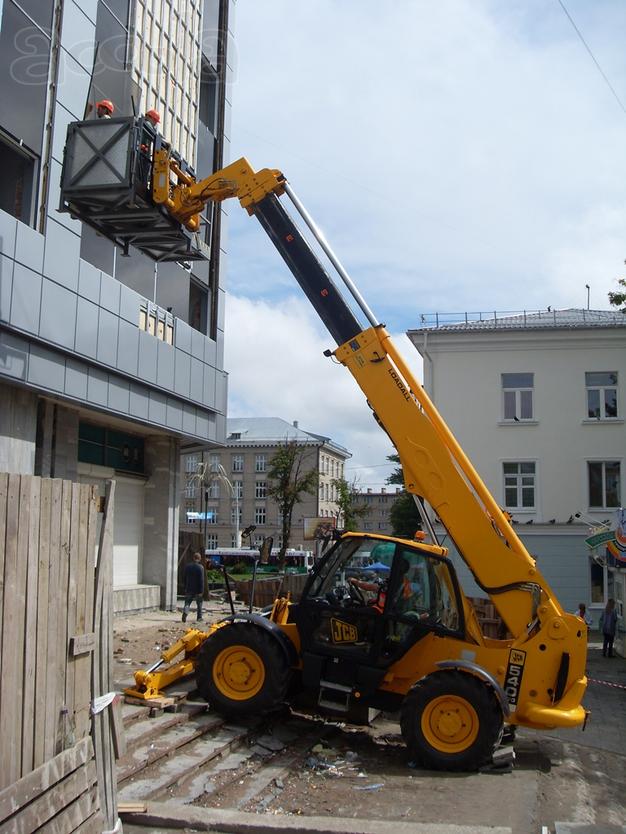 Аренда телескопического погрузчика в Москве и Мо