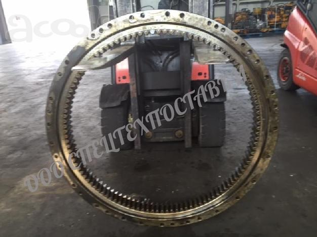 Поворотный круг CAT345-  кат