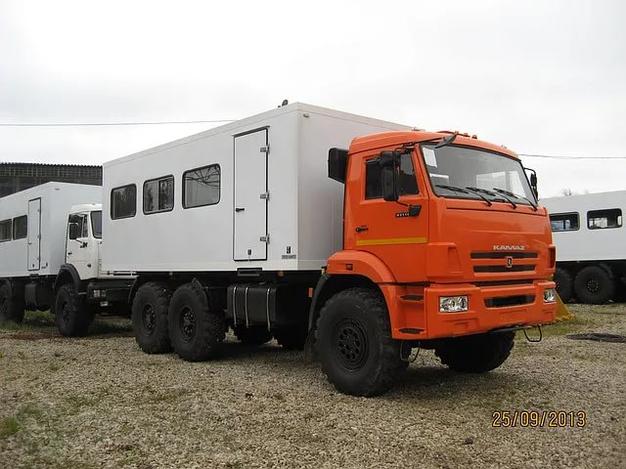 Вахтовый автобус КАМАЗ 43118-3999-46 (28+2)
