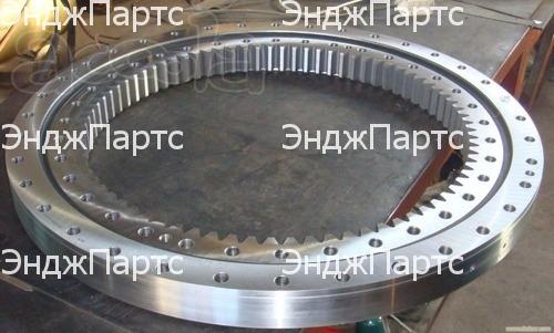 Поворотный круг hitachi ZX450-3