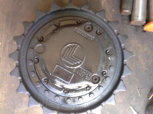 Редуктор поворота Hitachi ZX-350