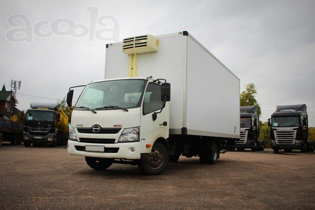 HINO 300 Фургон рефрижератор с гидробортом.