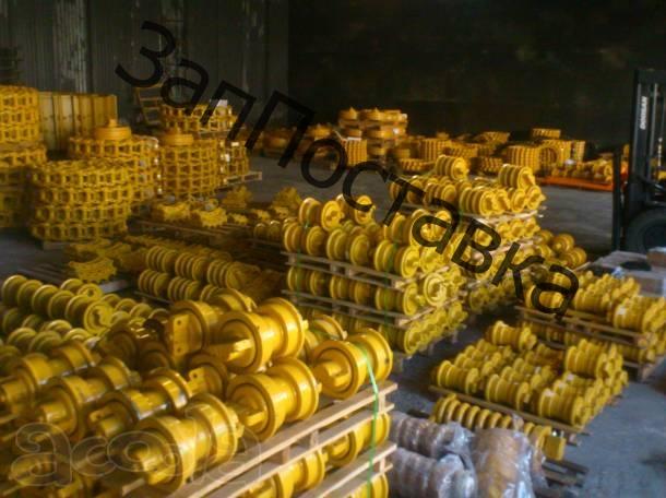 Каток опорный Komatsu PC-380