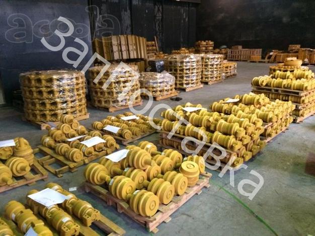 Каток поддерживающий Komatsu PC-360